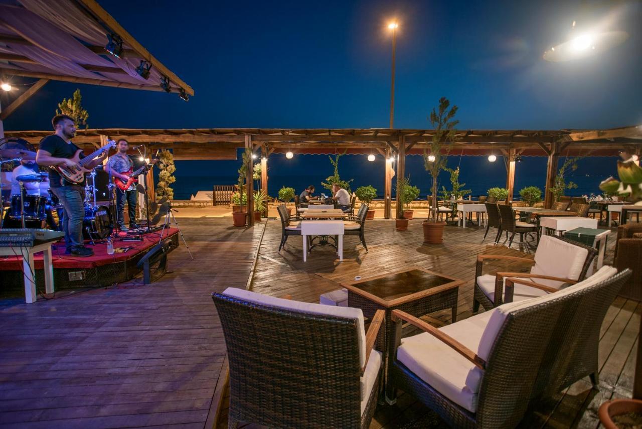 Side Beach Club エクステリア 写真