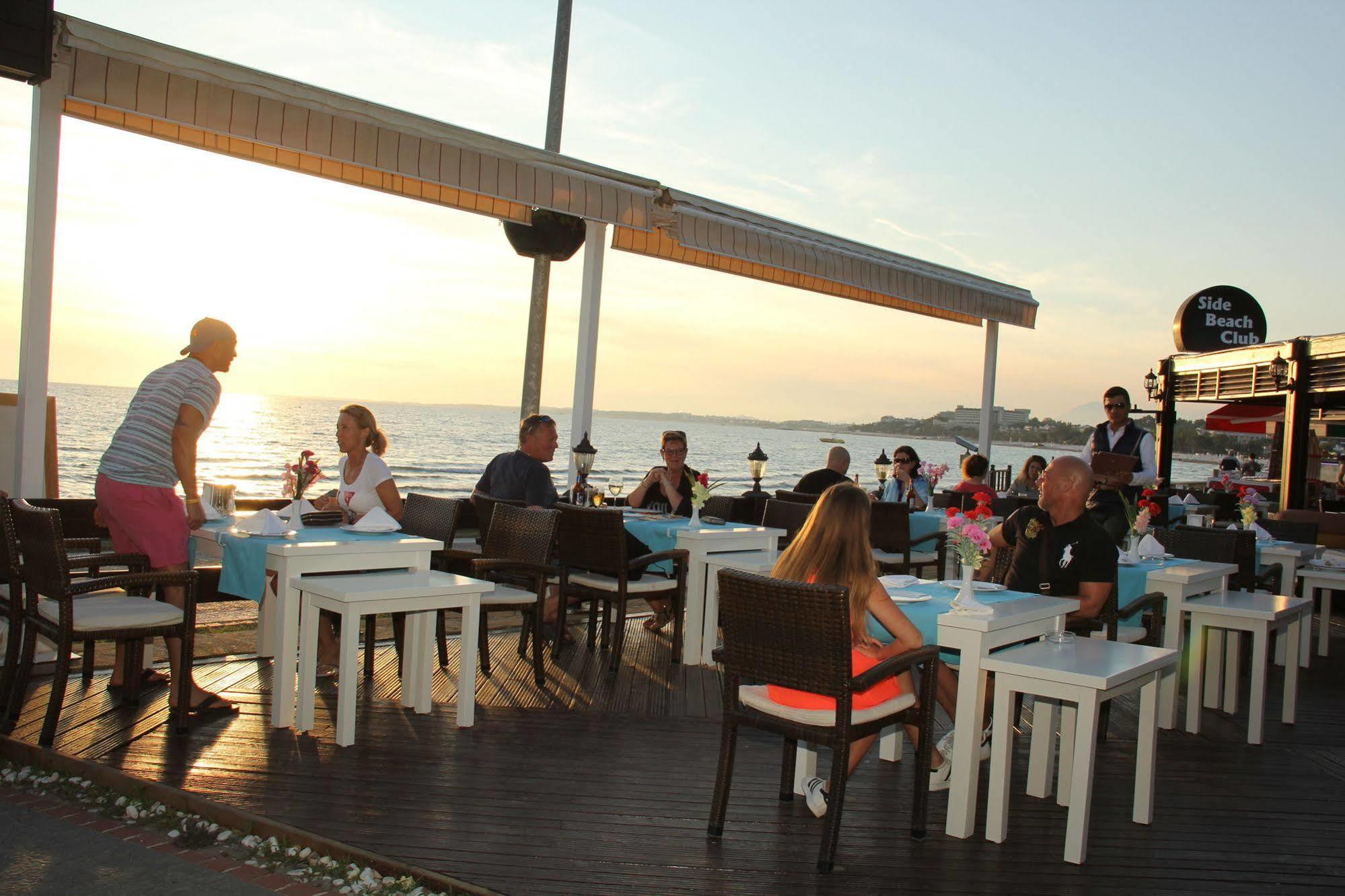 Side Beach Club エクステリア 写真